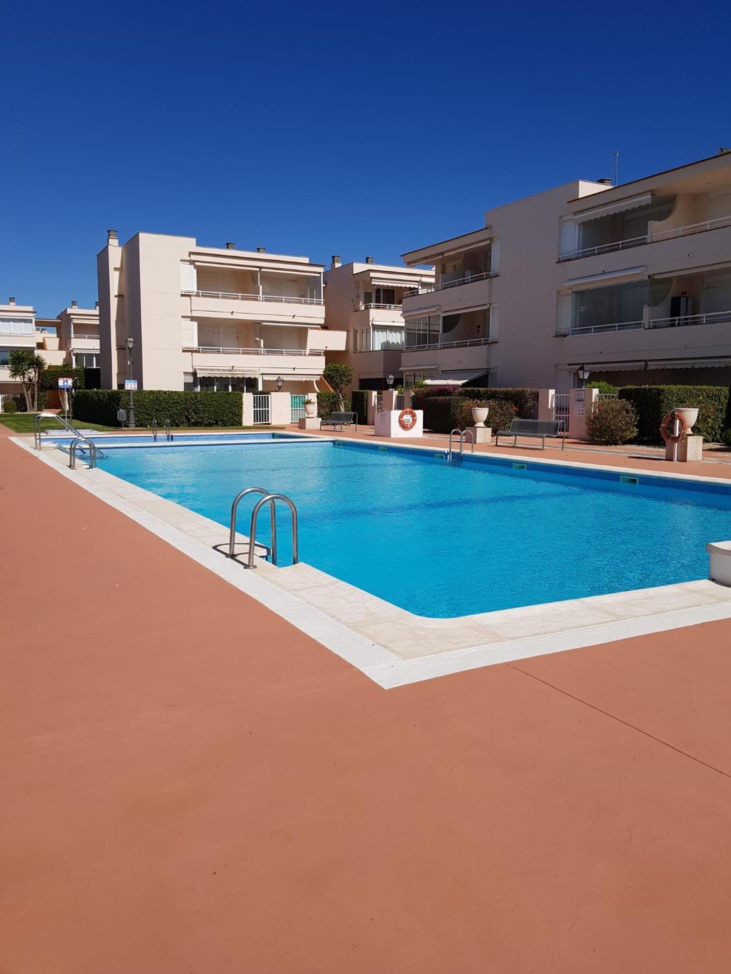 Apartment Vinaroz With Swimming Pools For 4 People Vinarós Eksteriør billede